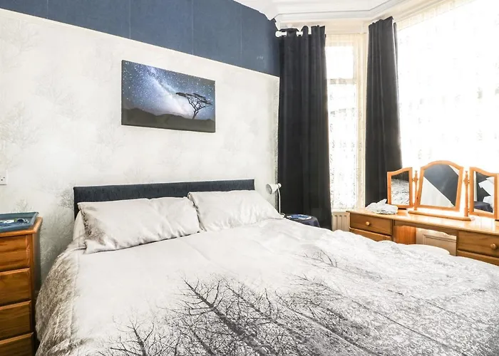 Sanderling Scarborough